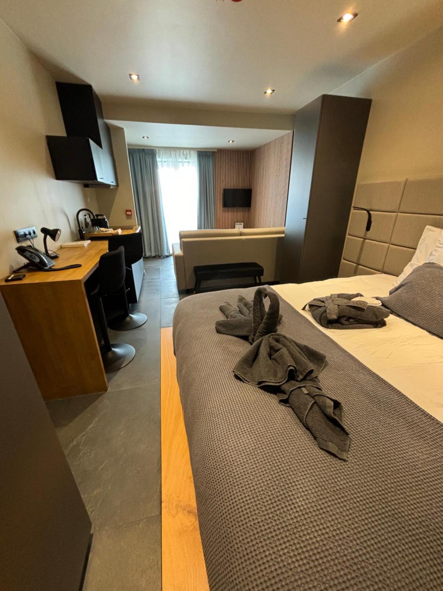 Hotel Mezza Notte Ronse Exterior photo